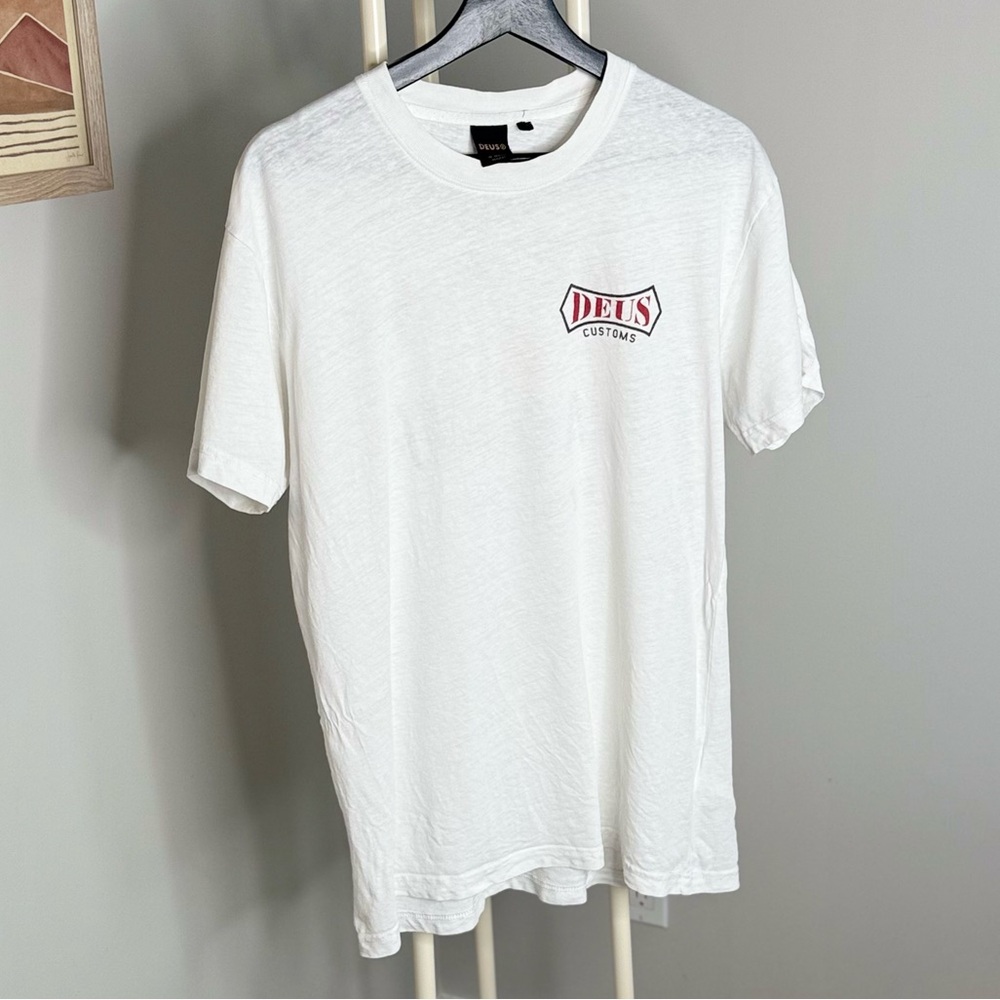 Deus - White Short Sleeve Tee